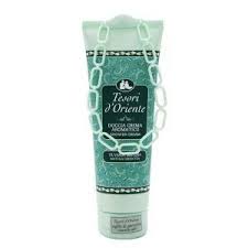 Tesori D Rsquo Oriente Shower Cream The De Matcha 250ml En 2020 Ceremonie Du The Ceremonie Du The Japonaise Gel Douche