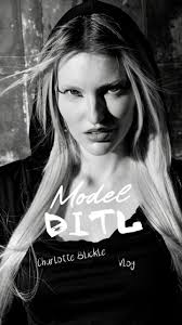 truly have the best of both worlds ✨🤝🏻🤍 • #goodmorningamerica  #digitalcreator #modeling #dancersofig #dancersofinstagram #dayinthelife