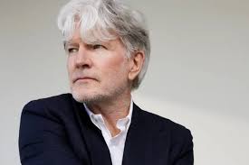 Tim Finn Reflects On His Times & Lives: 'If You're Truthful, The Song Will  Hold Its Value Over Time'