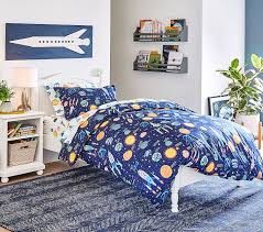 Cons of a footboard is the bed is more difficult to make and some of the duvet is hidden. Catalina Without Footboard Kids Bed Pottery Barn Kids