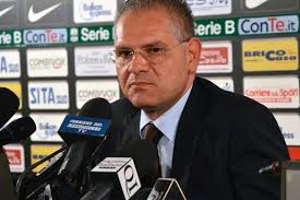 Molfetta: Mandato di arresto per l'ex presidente del Bari Cosmo Giancaspro