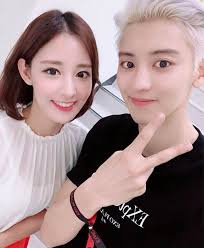 Exo Chanyeol Shows Power Of A Gene With His Sister Hab Korea Net Meu nome é (s/n), tenho 25 anos, sou brasileira e me apaixonei por um homem bem problemático, chamado park chanyeol. exo chanyeol shows power of a gene with