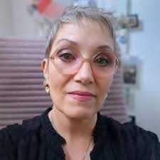 Amber Lee Sealey (@amberleesealey) • Instagram photos and videos