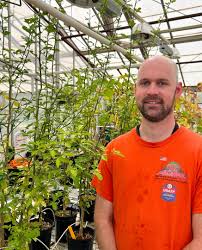 Brendon Juengst : USDA ARS