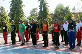 Latihan dasar kepemimpinan sekolah (l d k s) sma islam cikal harapan aku dan kepemimpinanku , ,. Latihan Dasar Kepemimpinan Sma Negeri 1 Playen Sma N 1 Playen Wahana Bina Wiyata Wahabita