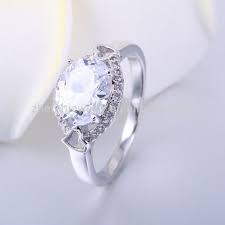 Pin By 秀珍 覃 On Engagement Ring White Gold Rings Diamond Rings With Price Imitation Jewelry