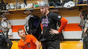 Kevin hayes is currently 6 ft 5 in (196 cm) tall in height and his weight is about 220 lb (100 kg; Ah Jeez There Goes Kevin Hayes Just Being The Best Hockey Player In The World Again Barstool Sports