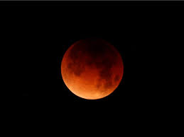 What's the best time and place to see the supermoon and the total lunar eclipse? Photos Of The Super Blue Blood Moon Lunar Eclipse