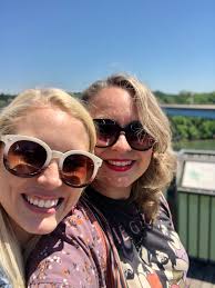 Olivia Ratliff (@olivia_ratliff)