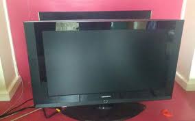 Used Normal Wear 37 Samsung Flat Screen Tv Excellent Condition Internet Ready Capable About 3 4 Year Old Flat Screen Tv Flatscreen Tv