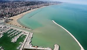 The #1 best value of 3,116 places to stay in abruzzo. L Abruzzo Dei Due Mari Una Costa Dal Doppio Volto Siviaggia