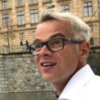 Dr. Christian Wacker‏