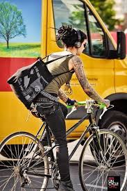 patemacho 自転車ガール 女性サイクリスト 自転車 ファッション