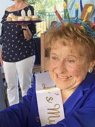 Lee Calvert Celebrates Her 100th Birthday with Pushups