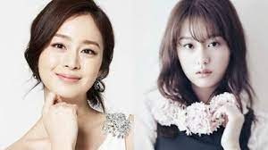 Considered one of south korea's most beautiful women, she is best known for her roles in korean dramas such as stairway to heaven (2003), love story in harvard (2004), iris (2009), my princess (201. Fans Collect 8 Pairs Of Celebrities That Look More Alike Than Twins Kim Ji Won Kim Tae Hee Celebrities