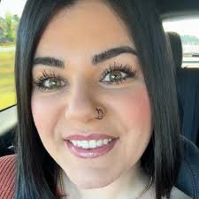 This cookies n cream blondie is amazing 👏🏾🤩