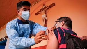 La información de este artículo puede cambiar frecuentemente. Chile Ha Agravado La Campana De Vacunacion La Crisis De Coronavirus Chile En Dw Dw 15 04 2021