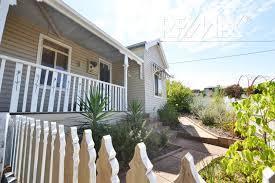 43 Commins Street Junee Nsw 2663 Image 0 Housing Options Property Street