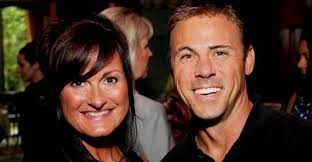 At NBC in Fort Myers discussing Florida Weekly latest edition with Amanda,  Nate and Eric