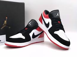 Keep the toes fresh while wearing the jordan 1 low black toe. Nike Air Jordan 1 Low Black Toe Novocom Top