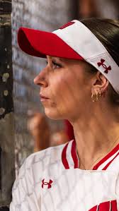 cue the SportsCenter Top 10 jingle What a catch by Peyton Bannon!!