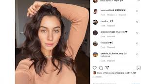 I due sono molto attivi sui social e non mancano le fotografie che li ritraggono durante i loro viaggi e nei momenti di relax. Super Chiesa La Sua Benedetta Non Ci Crede Ma Che Gol Hai Fatto Gallery Ilbianconero Com