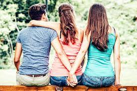 Susanne und sascha haben sich entschieden, in polyamorie zusammen zu leben. Polyamorie Liebesbeziehungen Mit Mehreren Partnern Partnerschaft Gesund Co At