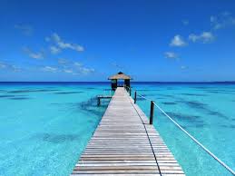Voyage Polynesie Francaise Tahiti Bora Bora Ponton Bois Hotel Pilotis Rangiroa Iles Paradisiaques Voyage En Polynesie Paysage Soleil Paysages Magnifiques