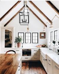 Always a trendsetter in set design we see no upper cabinets in meryl streep's character's kitchen. Trend Alert No Upper Kitchen Cabinets Rc Willey Blog