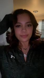 Isabella Becker (@bbecker122)