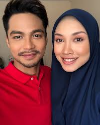 Oct 12, 2018 · kad kredit ria tak dapat digunakan ketika mahu membayar barang dibeli dan wang tunai di dalam bank juga tinggal sedikit. Drama Malaysia Tak Ada Cinta Sepertimu Episode 11