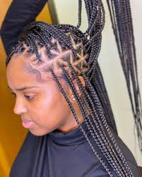 Knotless Box Braids Medium Triangle Part Knotless Box Braids Medium In 2020 Braids With Curls Box Braids Medium Length Box Braids Hairstyles