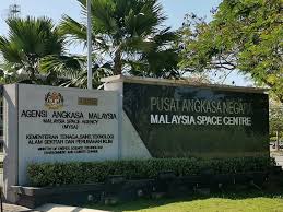 The national space centre or pusat angkasa negara is a malaysia space launch facility centre. Lawatan Kerja Ke Agensi Angkasa Hospital Teluk Intan Facebook