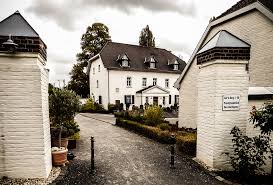 1955 leverkusen becomes a district free city with 78,623 citizens. Datei Rittergut Steinbuchel 04 Jpg Wikipedia