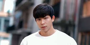 30 Trending Asian Hairstyles For Men