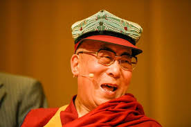 Dalai Lama Uighuren Mütze Jubiläum TID © Manuel Bauer