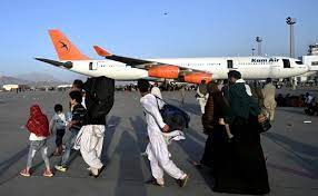 In addition, the taliban have encircled kabul and are entering the airport. Kwken5zlnfkgim