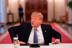 This site is not intended to favor left or right viewpoints, but rather a source to absorb the overall sentiment of our president in the news. Heute Erscheint Das Werk Der Trump Nichte Lugen Intrigen Fehden In Diesen Buchern Kommt Der Us Prasident Alles Andere Als Gut Weg Politik Tagesspiegel