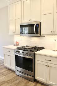 Whirlpool Front Control Gas Range With 5th Burner And Microwave Hood Above Appliances And Kitch Microwave In Kitchen Kitchen Remodel Design Gas Stoves Kitchen