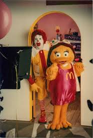 Birdie The Early Bird Mcdonald S Filming The Scene Where Ronald And Birdie Discover That Everything Outside Is Colorless 1994 International Mcdonaldland Ronald Mcdonald Scene The Outsiders