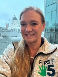 Andrea Troublefield's Instagram, Twitter & Facebook