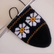 Patik Babet Reklam Tanitim On Instagram Fiyat Bilgisi Icin E Patik Evi Orgu Crochet Handmade Knitting Elemegi Orgumodelle Patikler Orgu Babetler