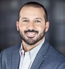 Justin Hight's Instagram, Twitter & Facebook