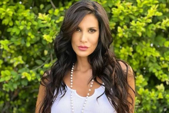Silvina Escudero: sus inicios como bailarina, su reciente separación y una  despedida que todavía le duele - LA NACION