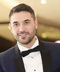 أحمد شديد قناوي (لاعب كرة قدم مصري) ماريو بالوتيلي (لاعب كرة قدم إيطالي) أحمد حجازي (لاعب كرة قدم مصري) موضوع عن تأثير كورونا على التواصل الاجتماعي; Ø£Ø­Ù…Ø¯ Ø¹Ø² ÙŠÙ„Ù‚ÙŠ Ø§Ù„ØªØ­ÙŠØ© Ù„Ù„Ø§Ø¹Ø¨ Ù…Ø¤Ù…Ù† Ø²ÙƒØ±ÙŠØ§ Ø¯Ø§Ø¹ Ù„Ù‡ Ø¨Ø§Ù„Ø´ÙØ§Ø¡