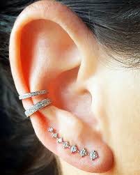 10 Different Ear Piercings Names With Examples Ear Earpiercingsnames Examples Names Pi Different Ear Piercings Ear Cuff Diamond Ear Cuff