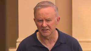 Jetstar news: Son to fly first commercial flight, alongside pilot father