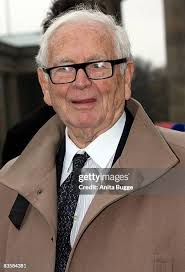 160 fotos e imágenes de alta resolución de Anita Pierre