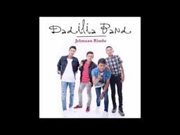 Untuk melihat detail lagu ku sungguh sungguh sayang sayang kepada mu klik salah satu judul yang cocok, kemudian untuk link download tik tok. Jelmaan Rindu Lirik Hq Dadilia Band Youtube