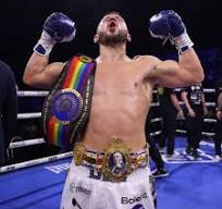 Conah Walker produces an incredible comeback to knock out ...
